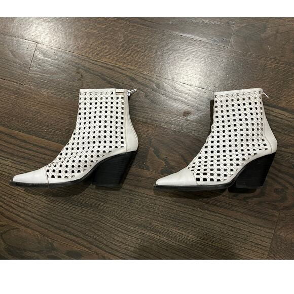 Jeffrey Campbell Leather White Waven Woven Wicker Booties Boots Shoes 7.5  $245 - Picture 5 of 16